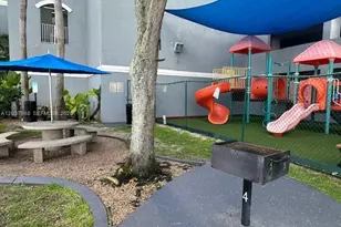 5091 NW 7th St, Miami, FL 33126 - Photo 21