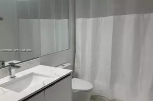 5091 NW 7th St, Miami, FL 33126 - Photo 13
