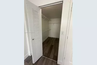 5091 NW 7th St #1008, Miami, FL 33126 - Photo 17
