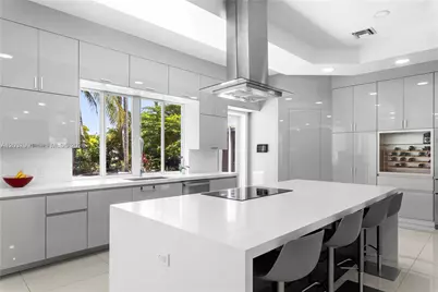 11900 Griffing Blvd, Biscayne Park, FL 33161 - Photo 11