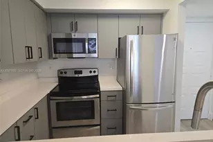 1280 S Alhambra Circle, Coral Gables, FL 33146 - Photo 5