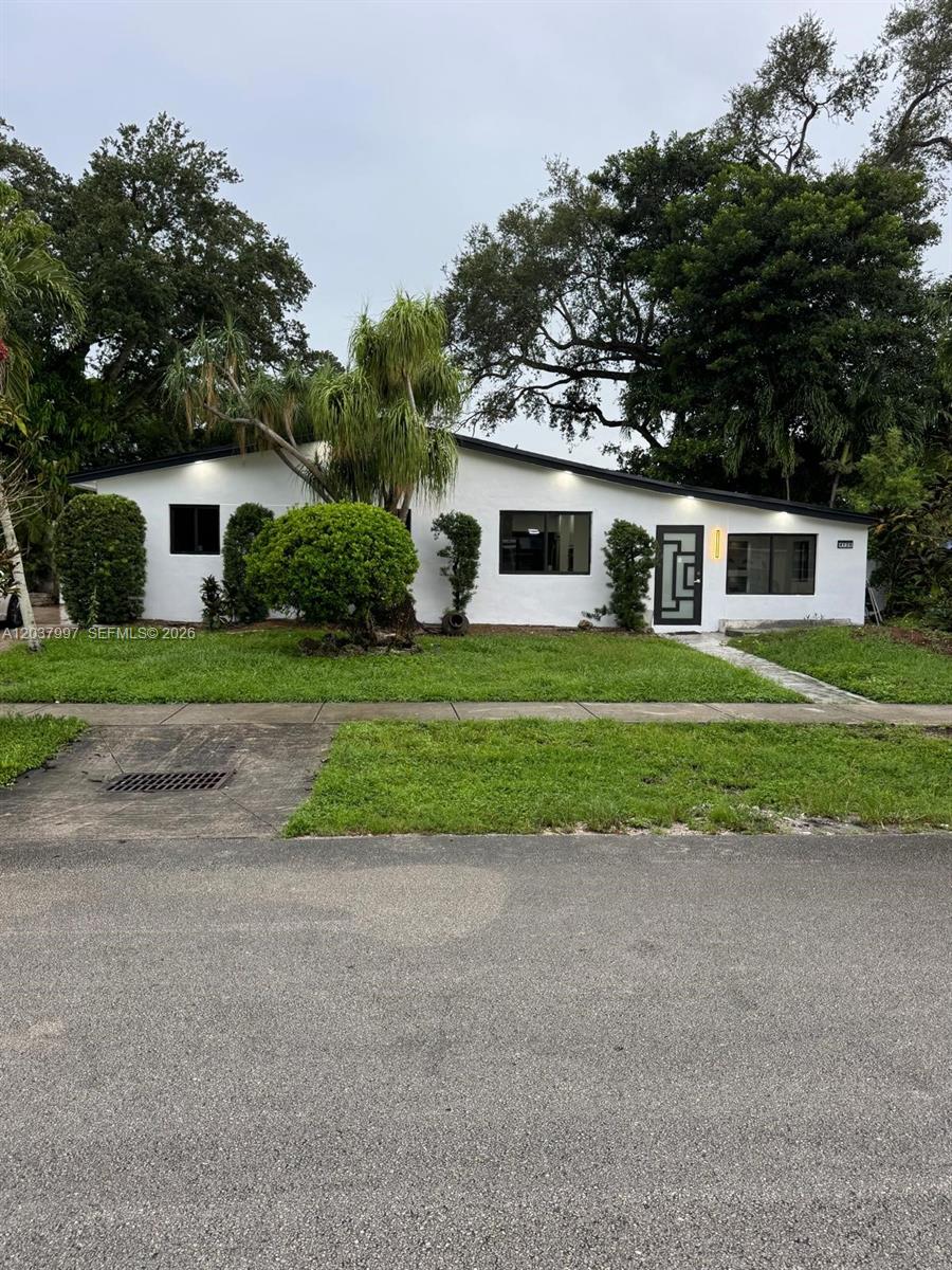 4120 SW 31st Dr - 4120 SW 31st Dr, West Park, FL 33023 Luxury Property | Jose Angel Pina
