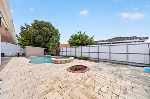 955 NW 128th Ct, Miami, FL 33182 - Photo 31