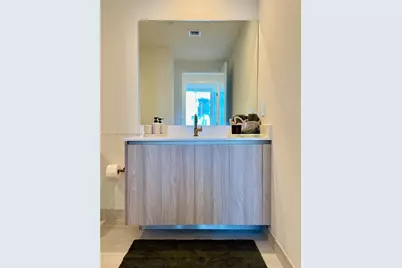77 SE 5th St #4002, Miami, FL 33131 - Photo 23