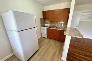 692 NE 85th St, Miami, FL 33138 - Photo 3