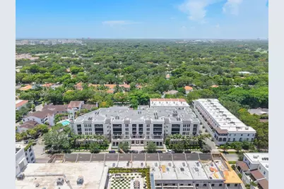 718 Valencia Ave #403, Coral Gables, FL 33134 - Photo 3