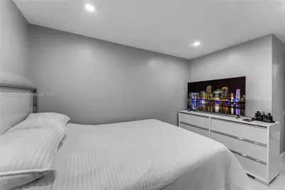 15470 SW 82nd Ln #327, Miami, FL 33193 - Photo 17