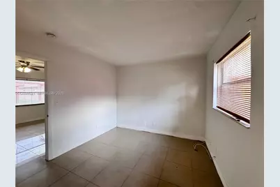 101 NE 41st St #C45, Oakland Park, FL 33334 - Photo 5