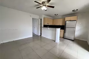 101 NE 41st St, Oakland Park, FL 33334 - Photo 3