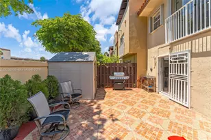 460 NW 86th Pl, Miami, FL 33126 - Photo 33