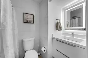 460 NW 86th Pl, Miami, FL 33126 - Photo 15