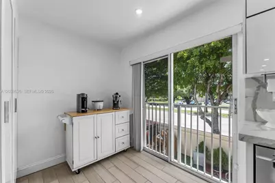 460 NW 86th Pl #101, Miami, FL 33126 - Photo 11
