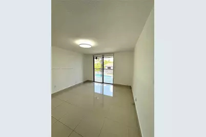 18000 NW 68th Ave #314-A, Hialeah, FL 33015 - Photo 13