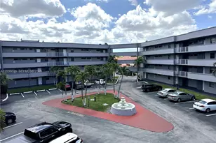 18000 NW 68th Ave, Hialeah, FL 33015 - Photo 29
