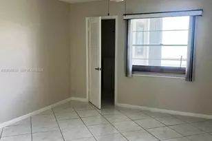 2050 Newcastle C, Boca Raton, FL 33434 - Photo 7