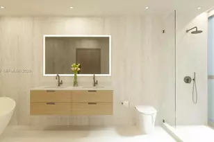 250 Collins Ave, Miami Beach, FL 33139 - Photo 17