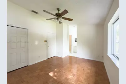 20811 NW 3rd Ln, Pembroke Pines, FL 33029 - Photo 33