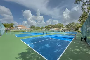 20811 NW 3rd Ln, Pembroke Pines, FL 33029 - Photo 51