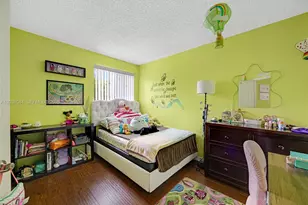 2209 SE 25th Ave, Homestead, FL 33035 - Photo 9