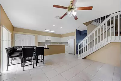 2209 SE 25th Ave #2209, Homestead, FL 33035 - Photo 5