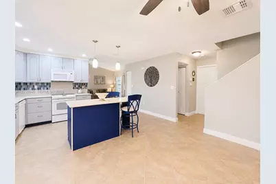 13870 Magnolia Ct, Davie, FL 33325 - Photo 13