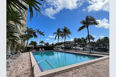 2350 NE 135th St #704, North Miami, FL 33181 - Photo 1