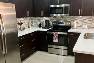 1701 NE 115th St, Miami, FL 33181 - Photo 7