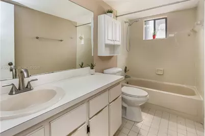 444 SE 14th St, Dania Beach, FL 33004 - Photo 17