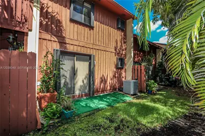 444 SE 14th St, Dania Beach, FL 33004 - Photo 27