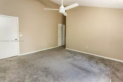 444 SE 14th St, Dania Beach, FL 33004 - Photo 23