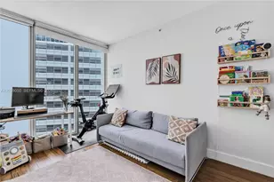 888 Biscayne Blvd, Miami, FL 33132 - Photo 21