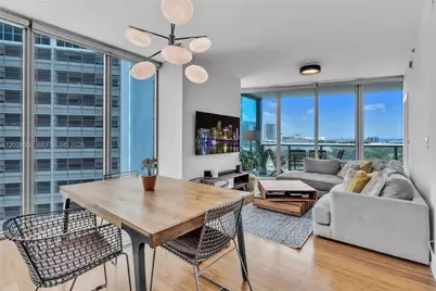 888 Biscayne Boulevard #812, Miami, FL 33132 - Photo 3