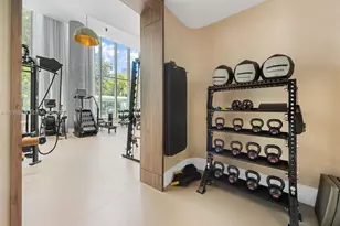 2200 Brickell Ave, Miami, FL 33129 - Photo 29