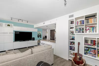 999 SW 1st Ave #3215, Miami, FL 33130 - Photo 9