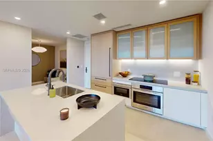 2200 Brickell Ave, Miami, FL 33129 - Photo 5
