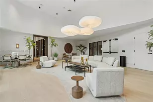 2200 Brickell Ave, Miami, FL 33129 - Photo 21
