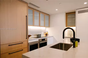 2200 Brickell Ave, Miami, FL 33129 - Photo 5