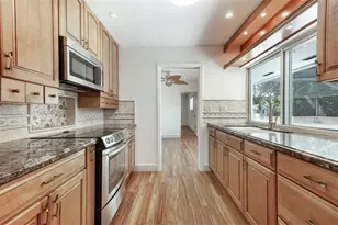 7715 SW 122nd St, Pinecrest, FL 33156 - Photo 7