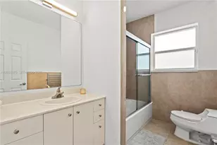 7611 Miami View Dr, North Bay Village, FL 33141 - Photo 29