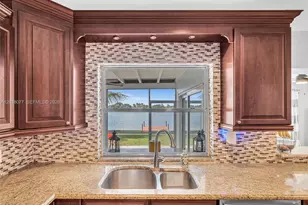 8740 Pasadena Blvd, Pembroke Pines, FL 33024 - Photo 17