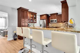 8740 Pasadena Blvd, Pembroke Pines, FL 33024 - Photo 13