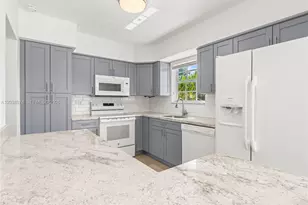 7591 Pierce St, Hollywood, FL 33024 - Photo 5