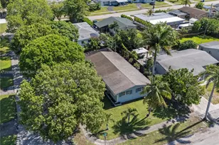 7591 Pierce St, Hollywood, FL 33024 - Photo 25