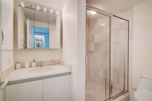 1455 Ocean Dr, Miami Beach, FL 33139 - Photo 27