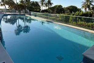 1455 Ocean Dr, Miami Beach, FL 33139 - Photo 29