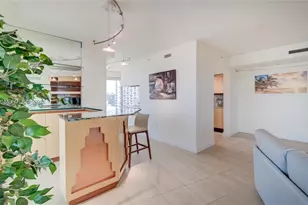 1455 Ocean Dr, Miami Beach, FL 33139 - Photo 9