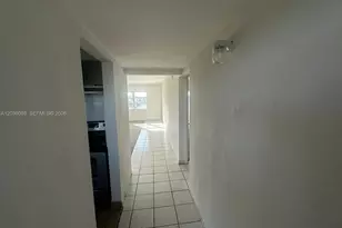 18700 NE 3rd Ct, Miami, FL 33179 - Photo 13