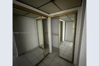 18700 NE 3rd Ct #626, Miami, FL 33179 - Photo 7
