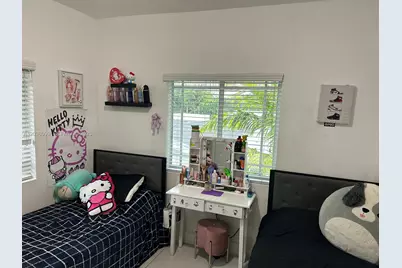 106 SE 9th Ct #201, Hallandale Beach, FL 33009 - Photo 15