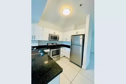 106 SE 9th Ct #201, Hallandale Beach, FL 33009 - Photo 9